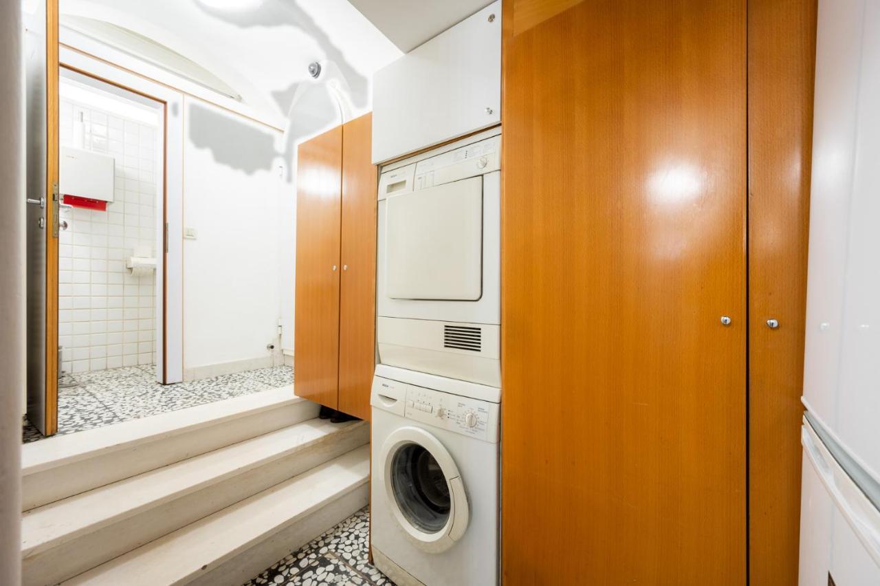 Hostel Hospitality House - H H H Любляна Экстерьер фото